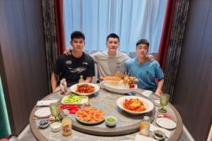  两名小球员最低谷杨鸣送去鼓励 好好练说不定辽宁有“意外收获”